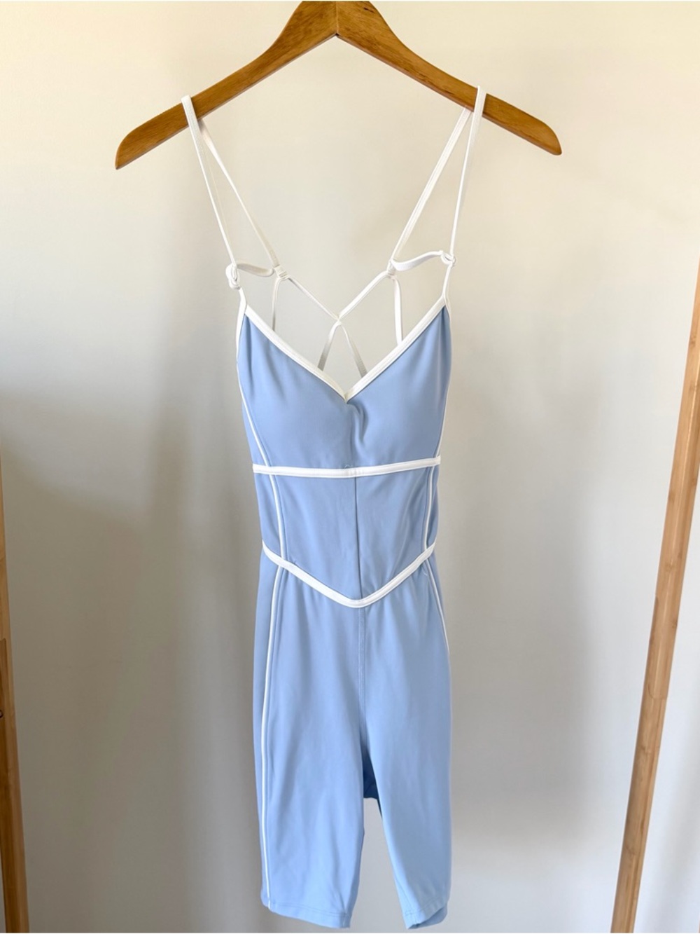 Yllw Yellow The Label Breathe Short Onesie Active Romper in Baby Blue - M - Picture 5 of 8
